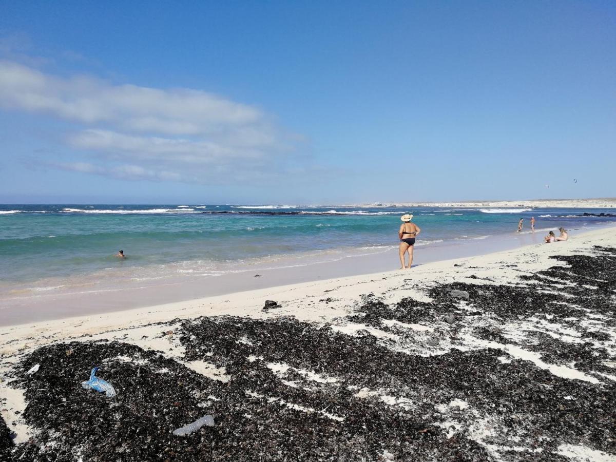 Enjoy Cotillo Bagian luar foto