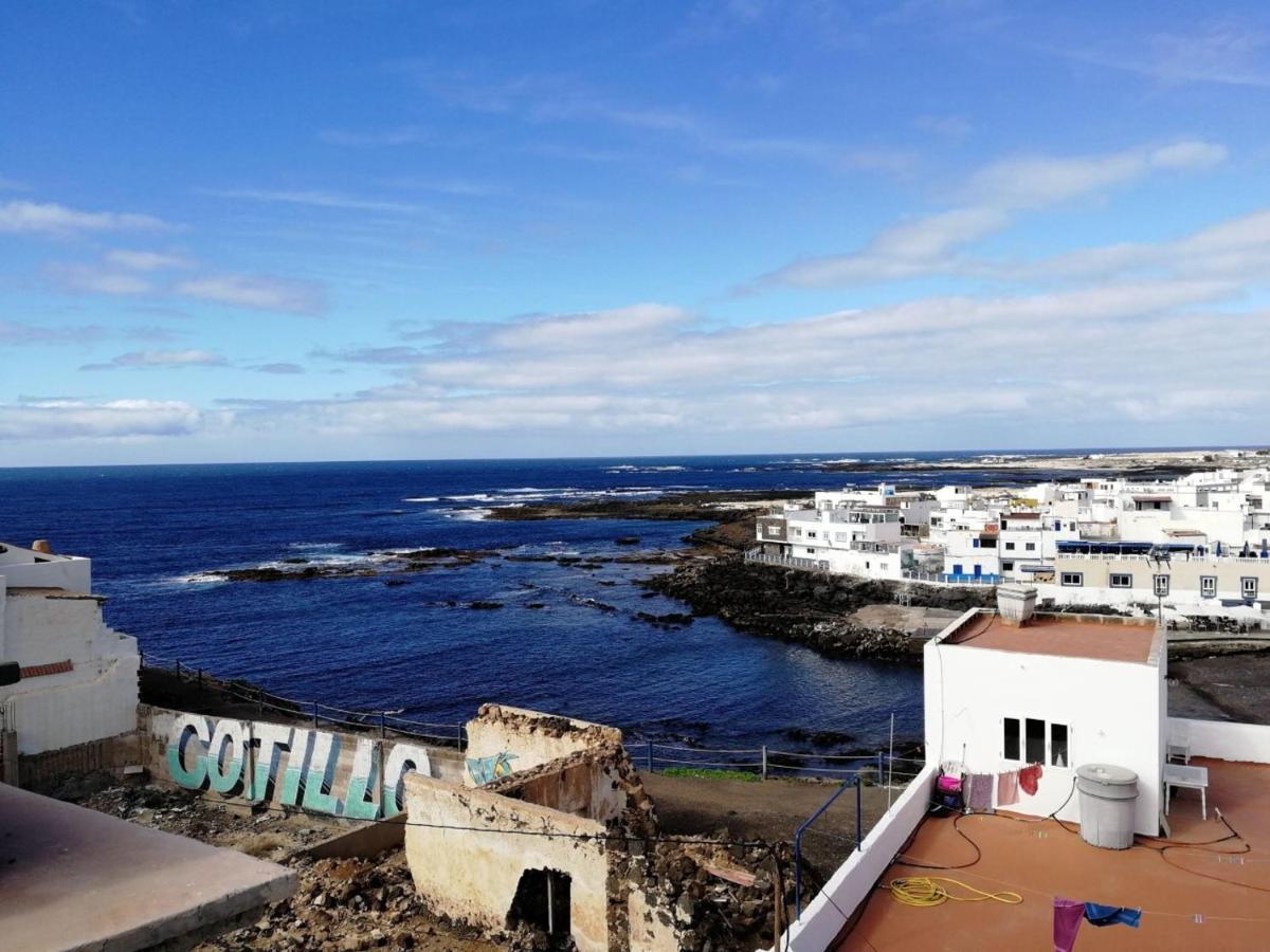 Enjoy Cotillo Bagian luar foto