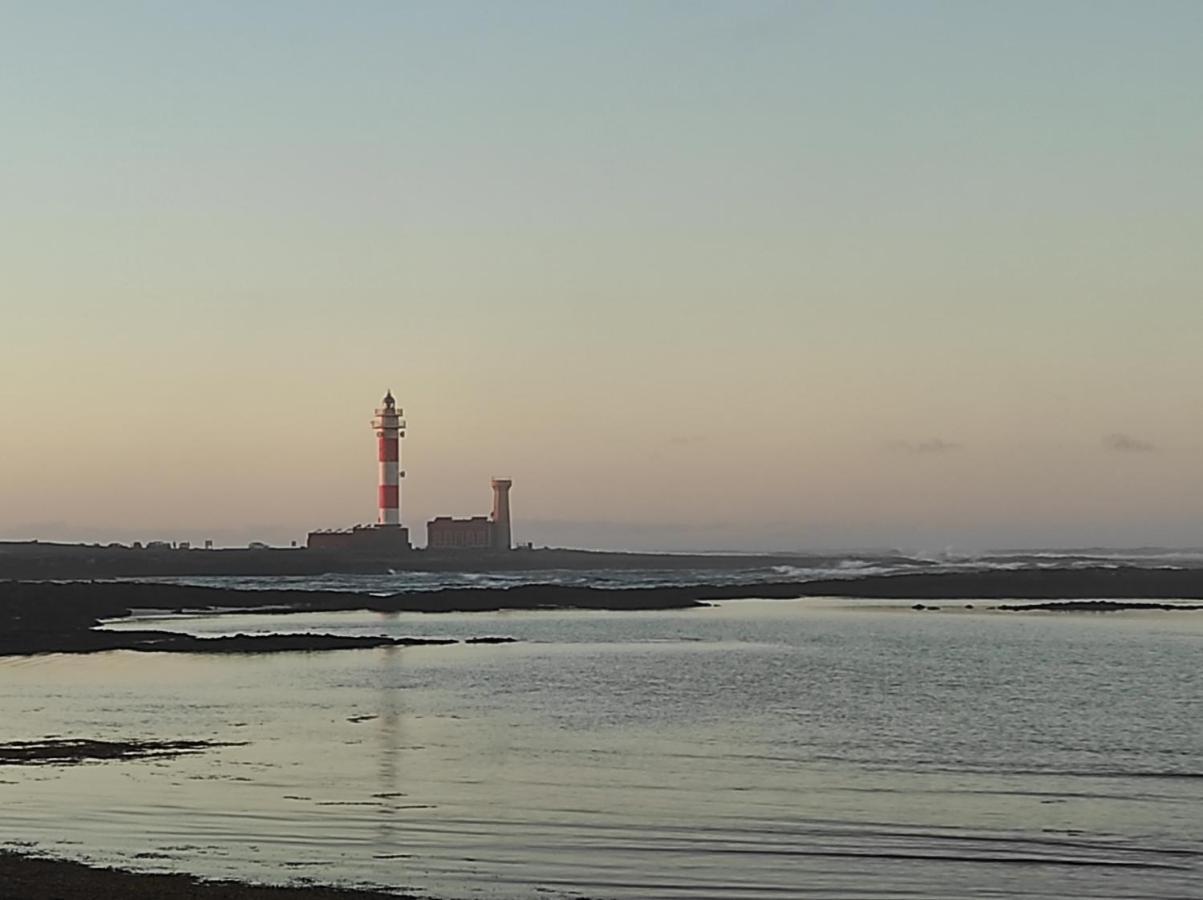 Enjoy Cotillo Bagian luar foto